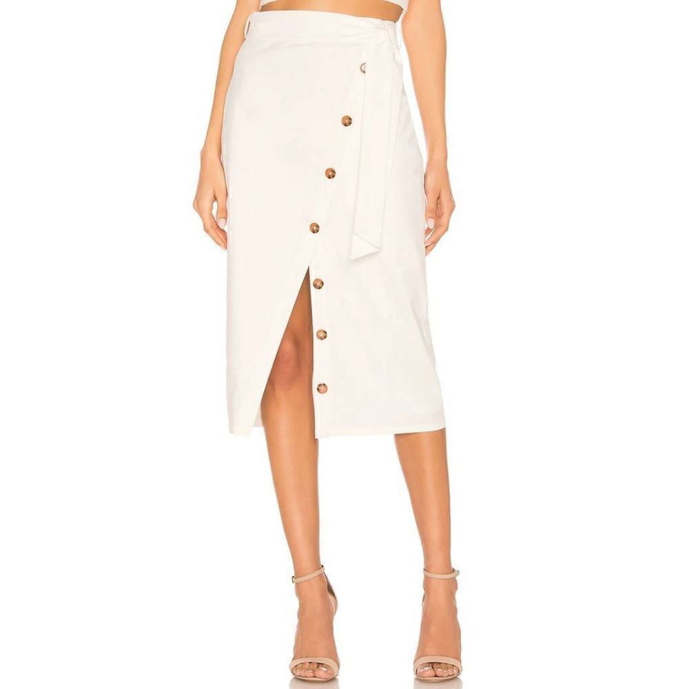 Tularosa Page Skirt in White Size Medium $148 NWT Defect (8-3)